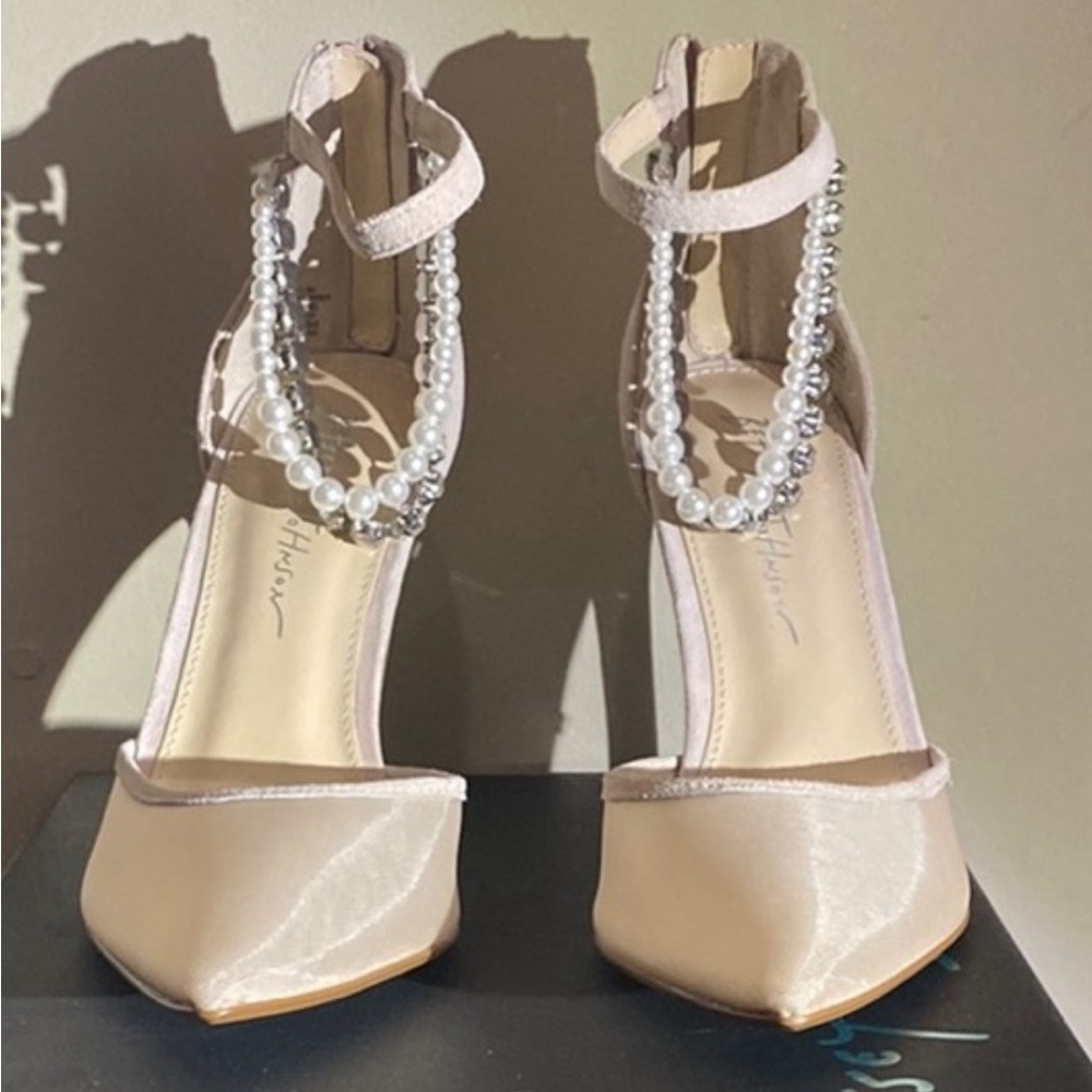 Tan heels